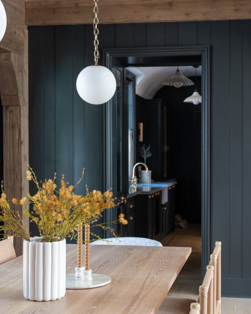 Seasonal Decorating: 10 Stunning Ideas for Every Season Minimal neutral living room used as base for seasonal decorating and home styling